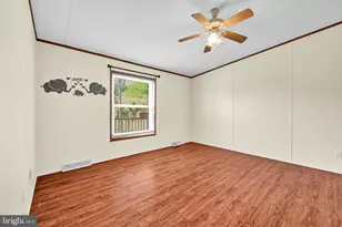319 N Chestnut St, Shenandoah, PA 17976 - Photo 13