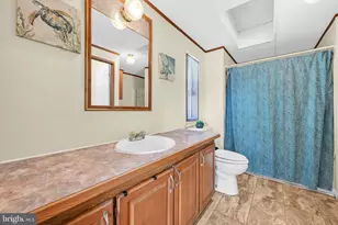 319 N Chestnut St, Shenandoah, PA 17976 - Photo 15
