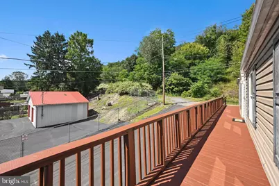 319 N Chestnut Street, Shenandoah, PA 17976 - Photo 5