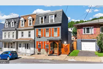 556 E Norwegian, Pottsville, PA 17901 - Photo 3