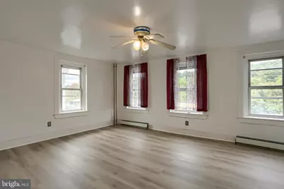 130 E Bacon Street, Pottsville, PA 17901 - Photo 29