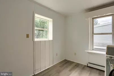 130 E Bacon Street, Pottsville, PA 17901 - Photo 13