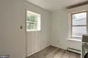 130 E Bacon St, Pottsville, PA 17901 - Photo 13