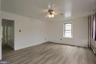 130 E Bacon St, Pottsville, PA 17901 - Photo 17