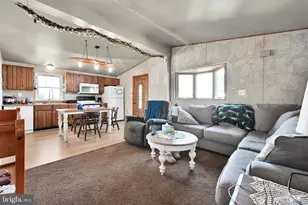 118 E Ruddle St, Coaldale, PA 18218 - Photo 9