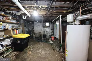 1229 W Norwegian St, Pottsville, PA 17901 - Photo 37