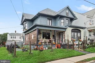44 N 2nd St, Frackville, PA 17931 - Photo 1