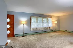 1647 Ridge Rd, Klingerstown, PA 17941 - Photo 5