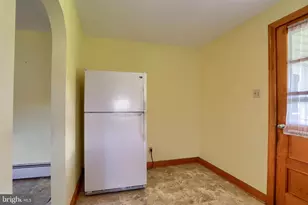 1647 Ridge Rd, Klingerstown, PA 17941 - Photo 11