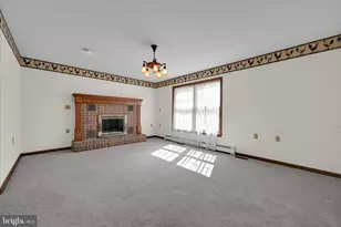 1408 W Maple St, Valley View, PA 17983 - Photo 27