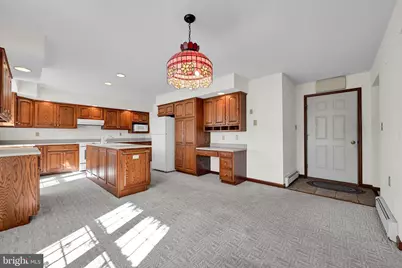 1408 W Maple Street, Valley View, PA 17983 - Photo 17