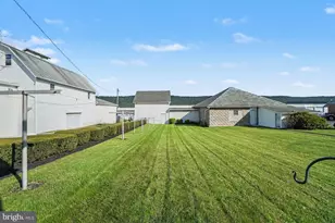 1022 W Main St, Valley View, PA 17983 - Photo 23