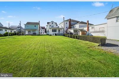 1022 W Main Street, Valley View, PA 17983 - Photo 25