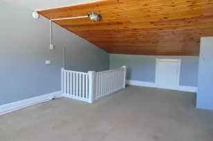 621 W Norwegian St, Pottsville, PA 17901 - Photo 7