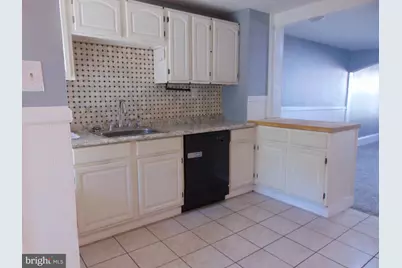 621 W Norwegian Street, Pottsville, PA 17901 - Photo 9