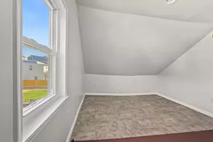 617 N 7th St, Pottsville, PA 17901 - Photo 15