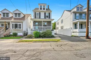 404 S Front St, Saint Clair, PA 17970 - Photo 3