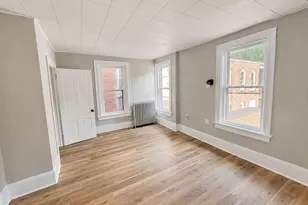 517 W Norwegian St, Pottsville, PA 17901 - Photo 7