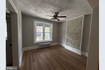 517 W Norwegian Street, Pottsville, PA 17901 - Photo 3