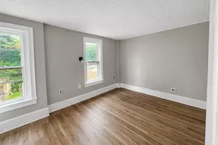 517 W Norwegian St, Pottsville, PA 17901 - Photo 9