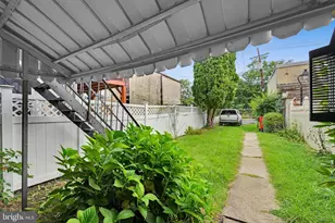 404 S Centre St, Pottsville, PA 17901 - Photo 31