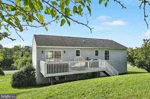 1718 Running Deer Dr, Auburn, PA 17922 - Photo 29