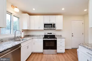 525 E Mifflin St, Orwigsburg, PA 17961 - Photo 15