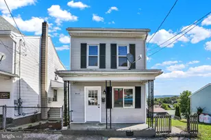 315 Broad St, Saint Clair, PA 17970 - Photo 1