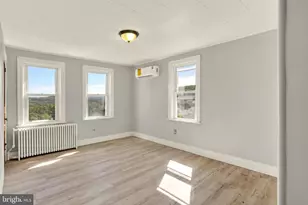 315 Broad St, Saint Clair, PA 17970 - Photo 21