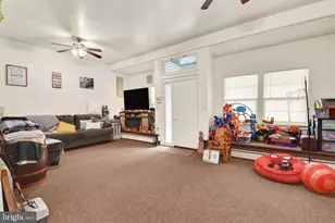 2633 W Main St, Spring Glen, PA 17978 - Photo 21