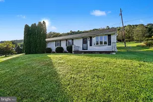 299 Little Mountain Rd, Ringtown, PA 17967 - Photo 3