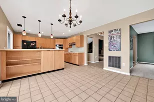 423 Hickory Dr, Auburn, PA 17922 - Photo 9