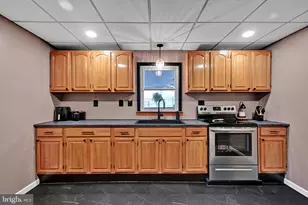215 Willing St, Pottsville, PA 17901 - Photo 21