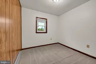 44 2 1/2 Mile Rd, Pine Grove, PA 17963 - Photo 17