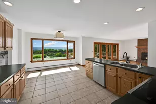 277 Sycamore Ln, New Ringgold, PA 17960 - Photo 21