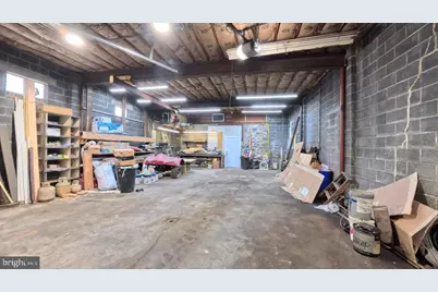 148 N Third Street N, Saint Clair, PA 17970 - Photo 25