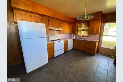 305 S 2nd Street, Pottsville, PA 17901 - Photo 5