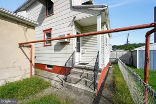 17 N 4th St, Minersville, PA 17954 - Photo 31