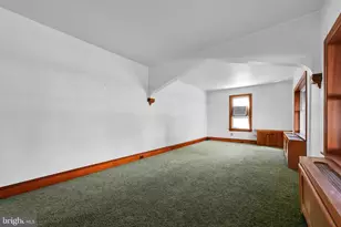 17 N 4th St, Minersville, PA 17954 - Photo 9