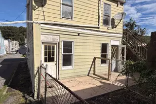 1100 E Pine St, Mahanoy City, PA 17948 - Photo 11