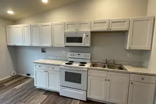 407 Hamilton St, Pottsville, PA 17901 - Photo 11