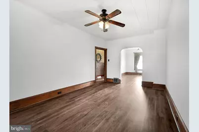 1802 E Elk Avenue, Pottsville, PA 17901 - Photo 9