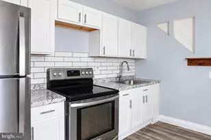 39 S 10th St, Mahanoy City, PA 17948 - Photo 3