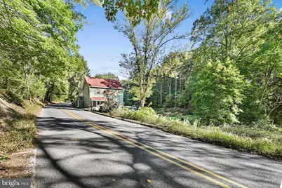 331 E 2nd Mountain Road, Pottsville, PA 17901 - Photo 3