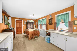 331 E Second Mountain Rd, Pottsville, PA 17901 - Photo 17