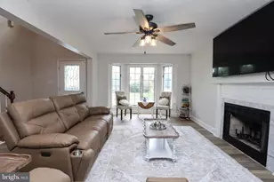 1015 Willow Dr, Orwigsburg, PA 17961 - Photo 7