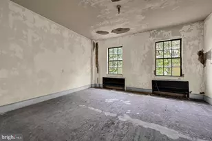 9 E Centre St, Mahanoy City, PA 17948 - Photo 17