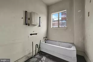 9 E Centre St, Mahanoy City, PA 17948 - Photo 19
