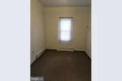 521 E Broad Street #APT 2, Tamaqua, PA 18252 - Photo 5