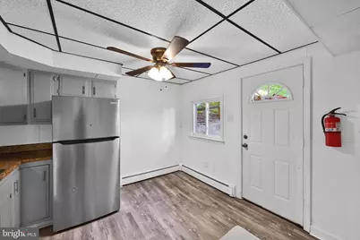 1023 W Schuylkill Avenue, Pottsville, PA 17901 - Photo 15